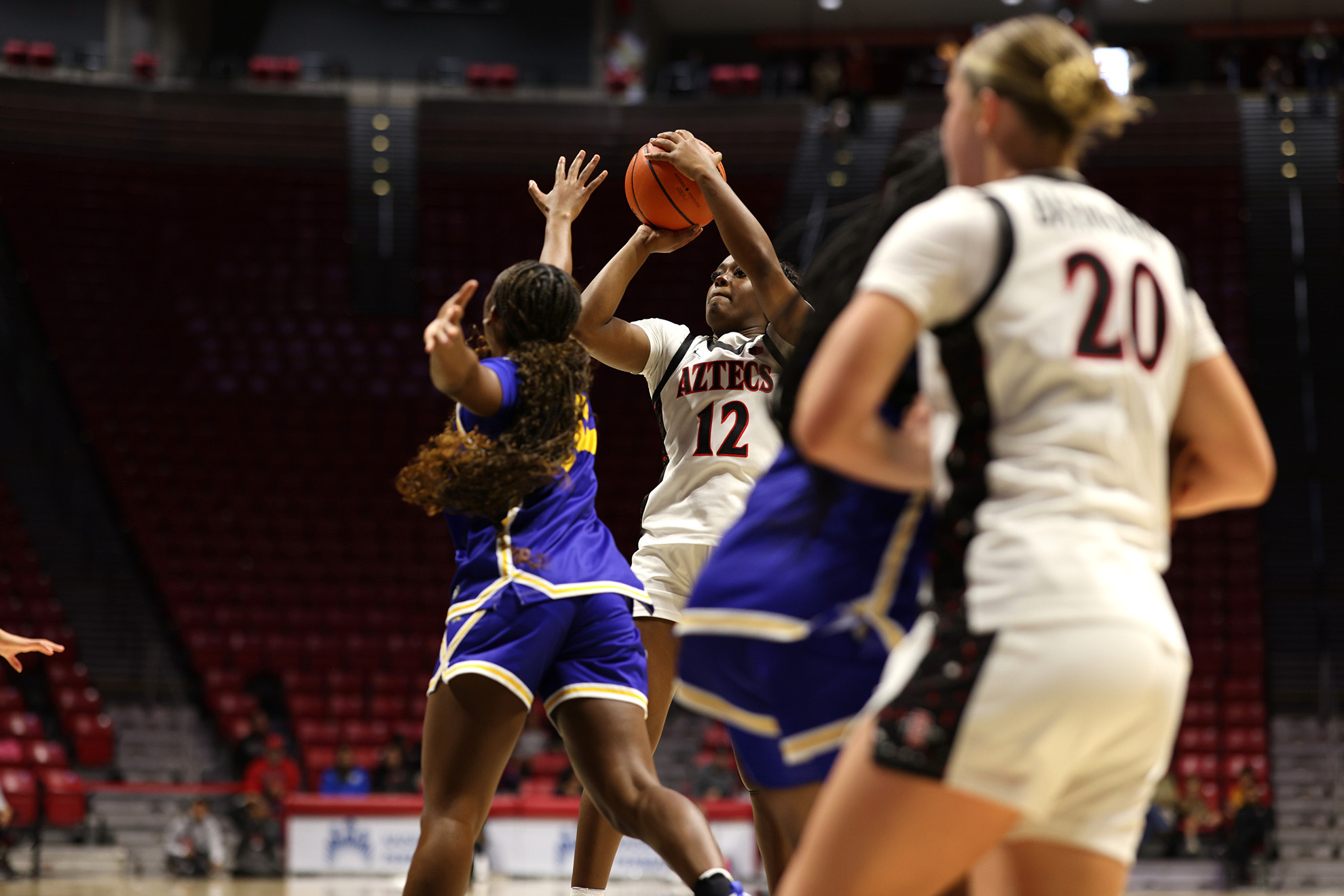 Aztecs Beat Cal State Bakersfield 78-48 - San Diego State Aztecs
