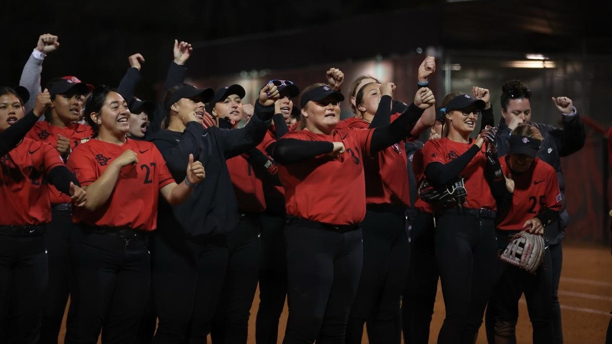 SDSU Shuts Out CSU, 2-0, to Complete Series Sweep - San Diego State Aztecs