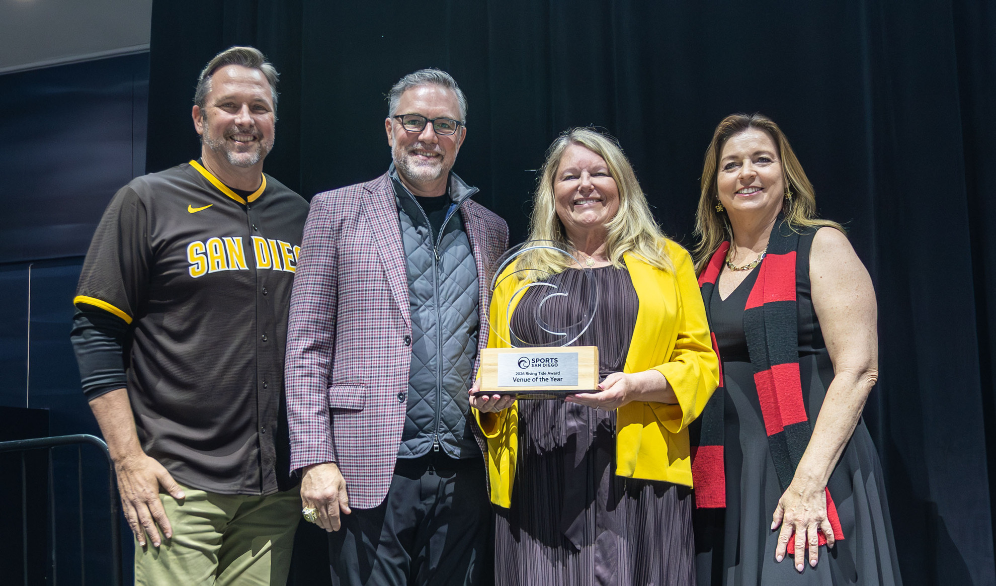 Viejas Arena Named Venue of the Year at Sports San Diego Game Time Gala ...
