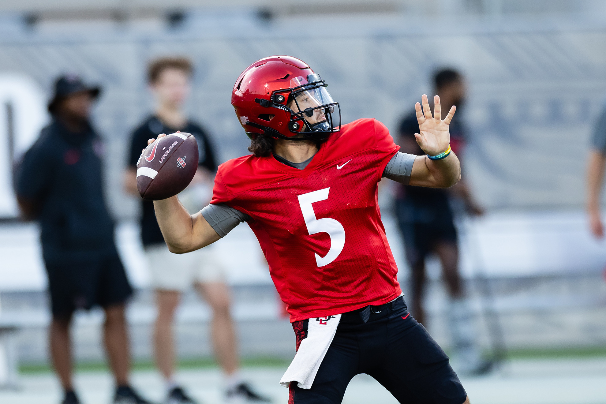 aztec-football-names-starting-quarterback-san-diego-state-aztecs