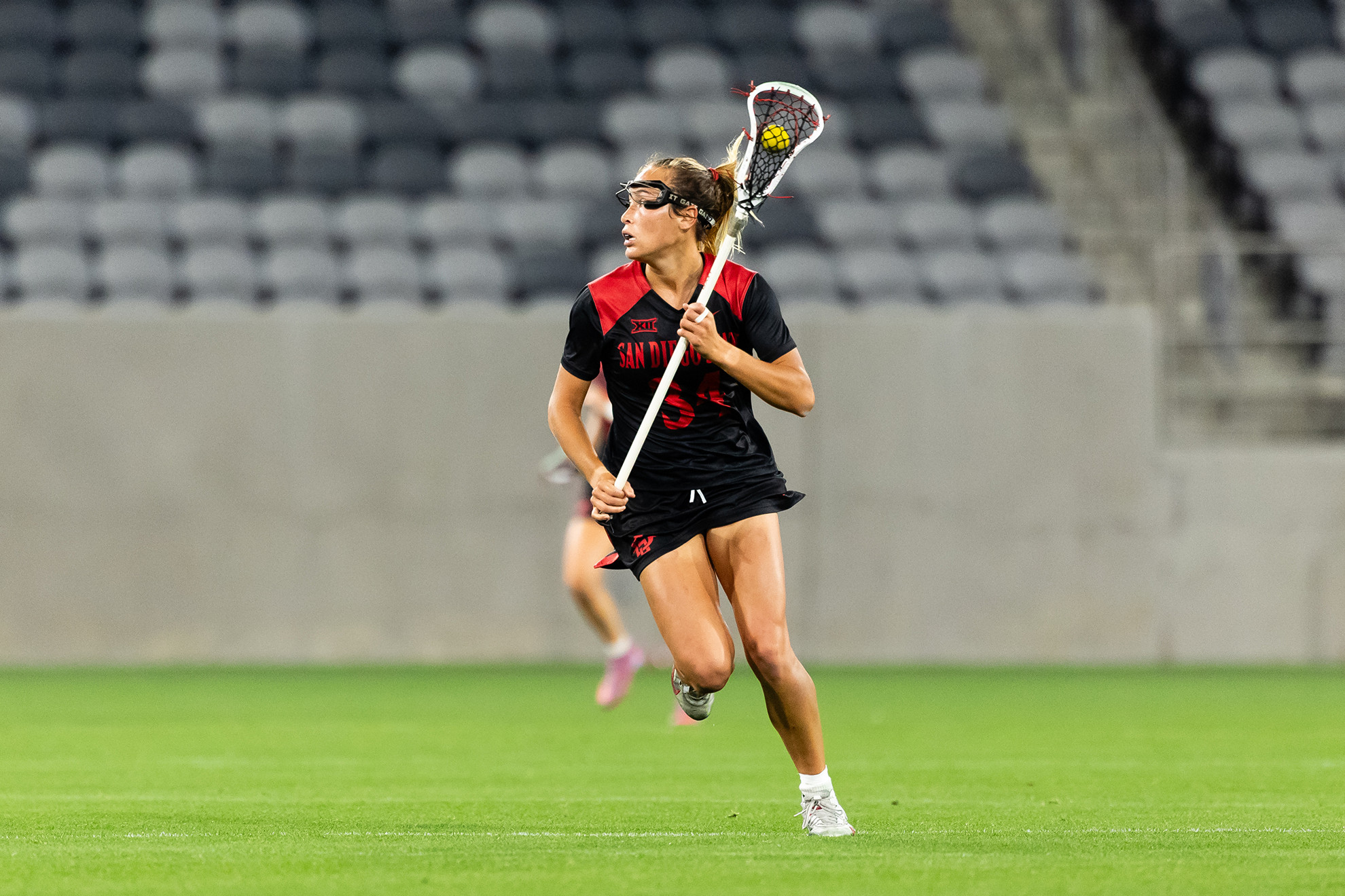 Aztecs Tripped Up 12-10 by Oregon