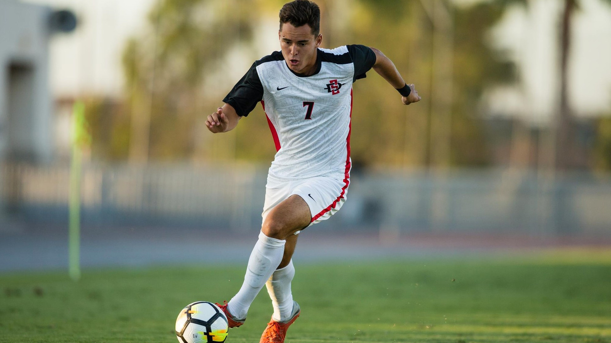 Aztec Pro Santos Receives All-Aztecs Going Pro Award - San Diego State Aztecs